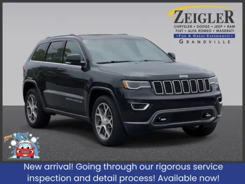 Black 2018 Jeep Grand Cherokee Limited for sale in Grandville, MI