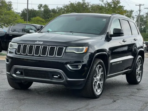 Photos of 2018 Jeep Grand Cherokee Limited for sale in Grandville, MI at Zeigler Chrysler Dodge Jeep Ram of Grandville