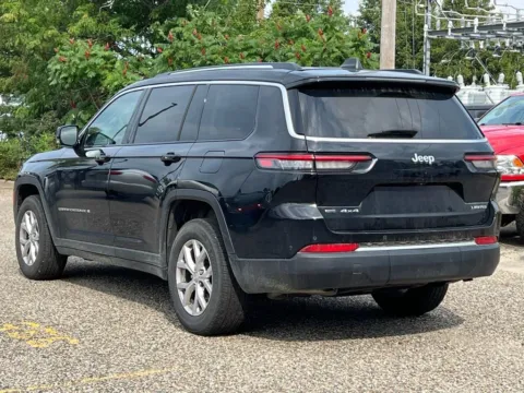 Another view of 2022 Jeep Grand Cherokee L Limited for sale in Grandville, MI at Zeigler Chrysler Dodge Jeep Ram of Grandville