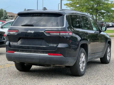 More photos of 2022 Jeep Grand Cherokee L Limited at Zeigler Chrysler Dodge Jeep Ram of Grandville, MI