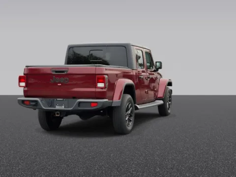 More photos of 2021 Jeep Gladiator Sport at Zeigler Chrysler Dodge Jeep Ram of Grandville, MI