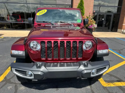 Photos of 2021 Jeep Gladiator Sport for sale in Grandville, MI at Zeigler Chrysler Dodge Jeep Ram of Grandville