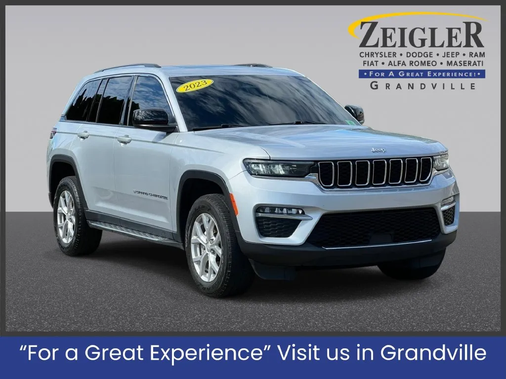 Silver 2023 Jeep Grand Cherokee Limited for sale in Grandville, MI