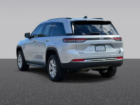 Another view of 2023 Jeep Grand Cherokee Limited for sale in Grandville, MI at Zeigler Chrysler Dodge Jeep Ram of Grandville