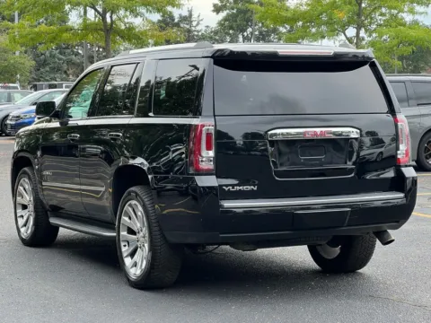 Another view of 2017 GMC Yukon Denali for sale in Grandville, MI at Zeigler Chrysler Dodge Jeep Ram of Grandville