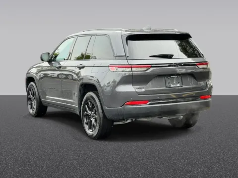 More photos of 2024 Jeep Grand Cherokee Altitude X at Zeigler Chrysler Dodge Jeep Ram of Grandville, MI