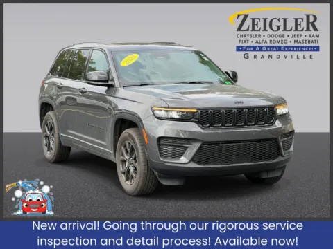 Gray 2024 Jeep Grand Cherokee Altitude X for sale in Grandville, MI