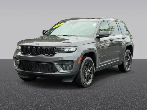 Photos of 2024 Jeep Grand Cherokee Altitude X for sale in Grandville, MI at Zeigler Chrysler Dodge Jeep Ram of Grandville