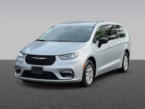 Photos of 2024 Chrysler Pacifica Touring L for sale in Grandville, MI at Zeigler Chrysler Dodge Jeep Ram of Grandville