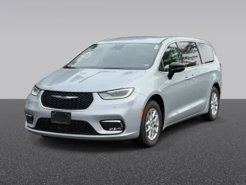 Photos of 2024 Chrysler Pacifica Touring L for sale in Grandville, MI at Zeigler Chrysler Dodge Jeep Ram of Grandville