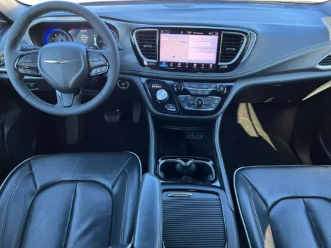 More photos of 2025 Chrysler Pacifica Limited at Zeigler Chrysler Dodge Jeep Ram of Grandville, MI