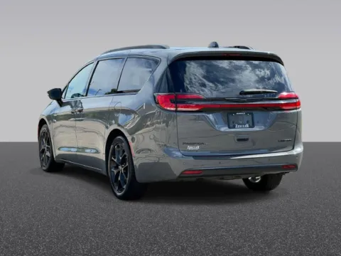 Another view of 2025 Chrysler Pacifica Limited for sale in Grandville, MI at Zeigler Chrysler Dodge Jeep Ram of Grandville