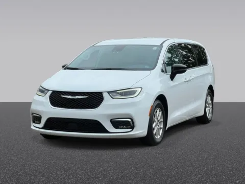 Photos of 2024 Chrysler Pacifica Touring L for sale in Grandville, MI at Zeigler Chrysler Dodge Jeep Ram of Grandville