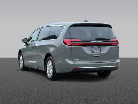 Another view of 2025 Chrysler Pacifica Select for sale in Grandville, MI at Zeigler Chrysler Dodge Jeep Ram of Grandville
