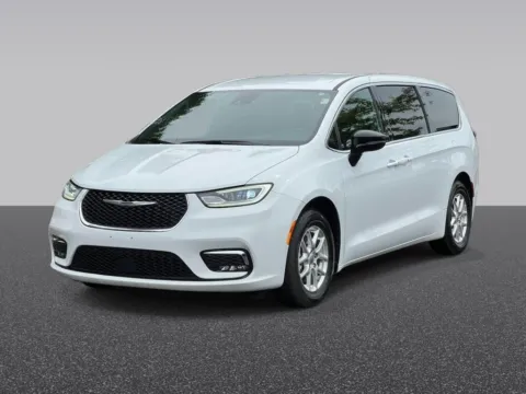 Photos of 2025 Chrysler Pacifica Select for sale in Grandville, MI at Zeigler Chrysler Dodge Jeep Ram of Grandville