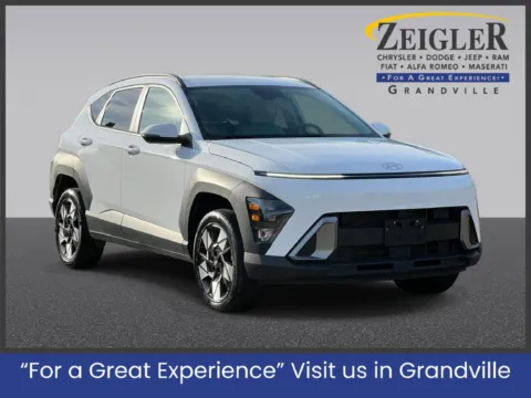 White 2024 Hyundai Kona SEL for sale in Grandville, MI