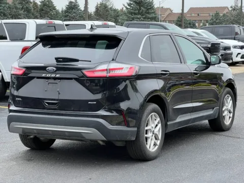 More photos of 2024 Ford Edge SEL at Zeigler Chrysler Dodge Jeep Ram of Grandville, MI