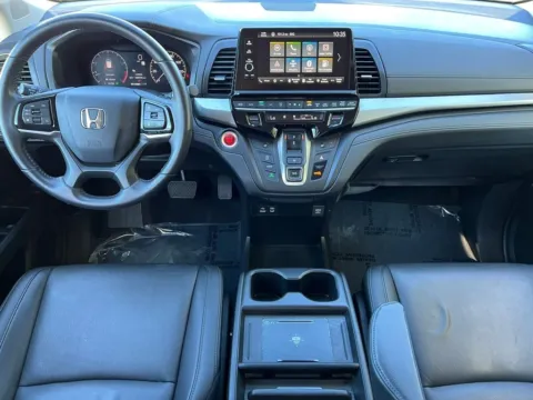 More photos of 2025 Honda Odyssey EX-L at Zeigler Chrysler Dodge Jeep Ram of Grandville, MI