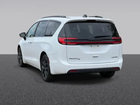 Another view of 2025 Chrysler Pacifica Limited for sale in Grandville, MI at Zeigler Chrysler Dodge Jeep Ram of Grandville