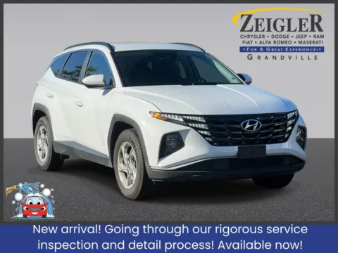 White 2024 Hyundai Tucson SEL for sale in Grandville, MI