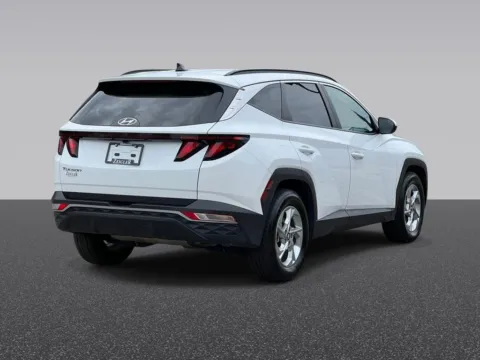 More photos of 2024 Hyundai Tucson SEL at Zeigler Chrysler Dodge Jeep Ram of Grandville, MI