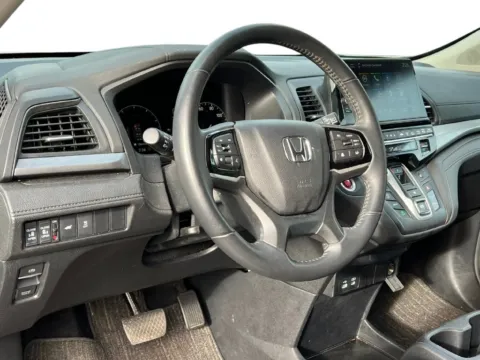 More photos of 2025 Honda Odyssey EX-L at Zeigler Chrysler Dodge Jeep Ram of Grandville, MI