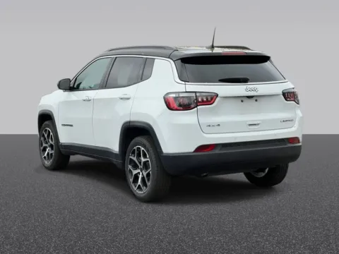 More photos of 2025 Jeep Compass Limited at Zeigler Chrysler Dodge Jeep Ram of Grandville, MI