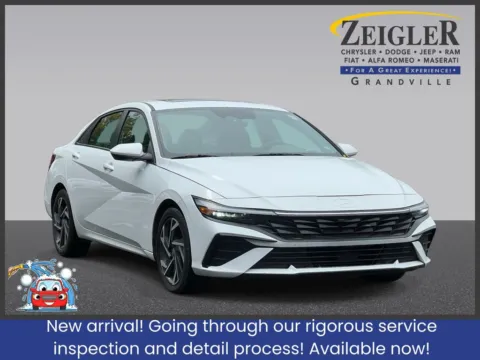 White 2025 Hyundai Elantra SEL Convenience for sale in Grandville, MI