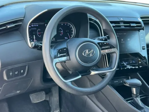 More photos of 2024 Hyundai Tucson SEL at Zeigler Chrysler Dodge Jeep Ram of Grandville, MI
