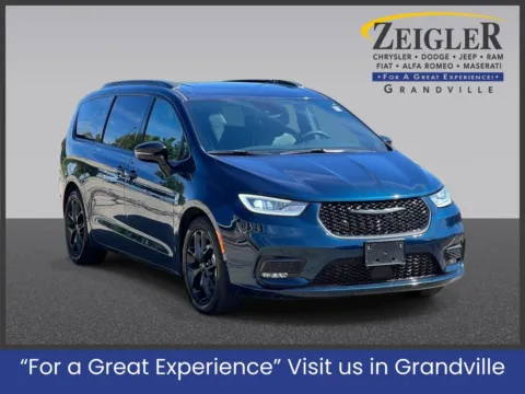 Blue 2025 Chrysler Pacifica Limited for sale in Grandville, MI