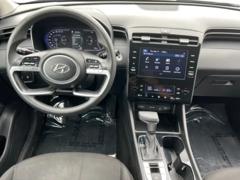 More photos of 2024 Hyundai Tucson SEL at Zeigler Chrysler Dodge Jeep Ram of Grandville, MI