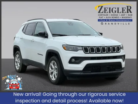 White 2024 Jeep Compass Latitude for sale in Grandville, MI