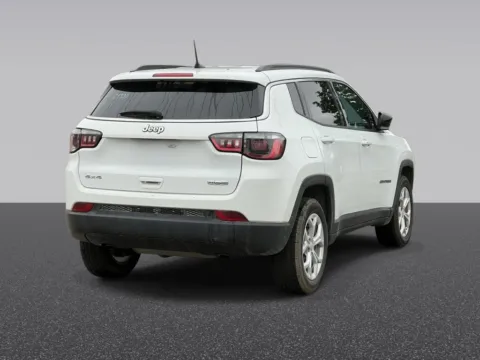 More photos of 2024 Jeep Compass Latitude at Zeigler Chrysler Dodge Jeep Ram of Grandville, MI