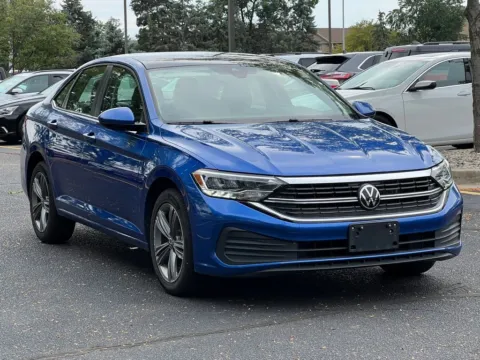 Gray 2024 Volkswagen Jetta 1.5T SE for sale in Grandville, MI
