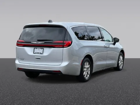More photos of 2023 Chrysler Pacifica Touring L at Zeigler Chrysler Dodge Jeep Ram of Grandville, MI