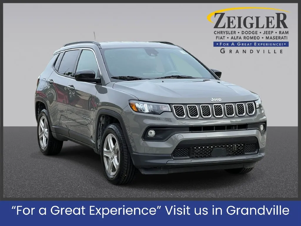 Gray 2024 Jeep Compass Latitude for sale in Grandville, MI