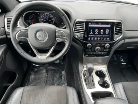 More photos of 2019 Jeep Grand Cherokee Altitude at Zeigler Chrysler Dodge Jeep Ram of Grandville, MI