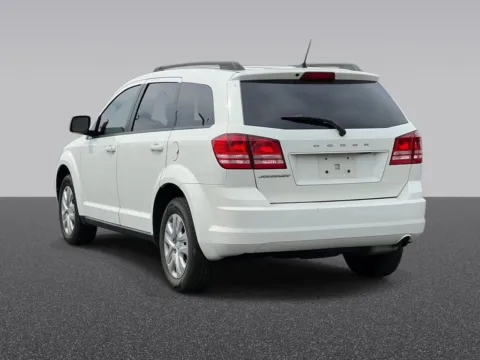 Another view of 2018 Dodge Journey SE for sale in Grandville, MI at Zeigler Chrysler Dodge Jeep Ram of Grandville
