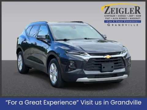 Gray 2022 Chevrolet Blazer LT for sale in Grandville, MI