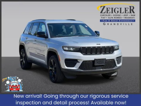 Silver 2024 Jeep Grand Cherokee Altitude for sale in Grandville, MI