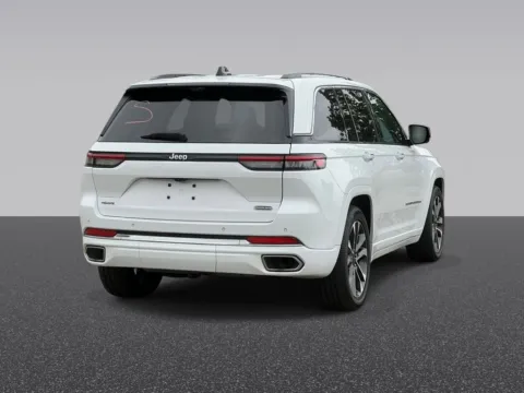 More photos of 2023 Jeep Grand Cherokee Overland at Zeigler Chrysler Dodge Jeep Ram of Grandville, MI