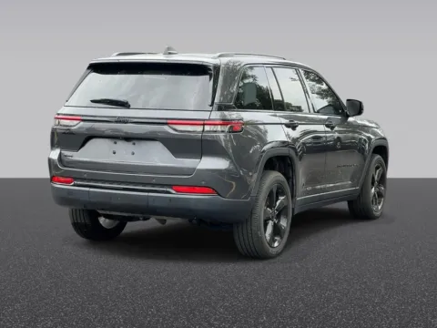 Another view of 2023 Jeep Grand Cherokee Altitude X for sale in Grandville, MI at Zeigler Chrysler Dodge Jeep Ram of Grandville