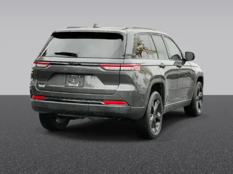 More photos of 2023 Jeep Grand Cherokee Altitude X at Zeigler Chrysler Dodge Jeep Ram of Grandville, MI
