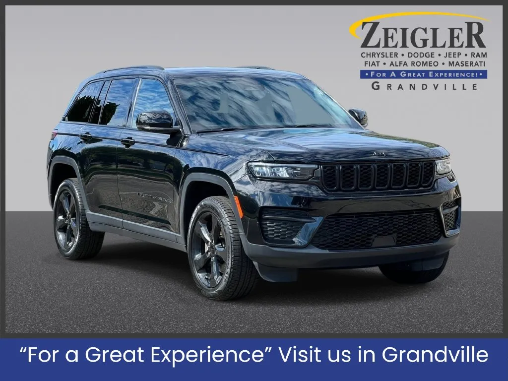 Black 2023 Jeep Grand Cherokee Altitude X for sale in Grandville, MI
