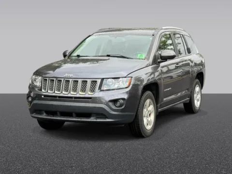 Photos of 2017 Jeep Compass Latitude for sale in Grandville, MI at Zeigler Chrysler Dodge Jeep Ram of Grandville