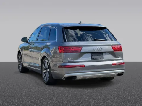 Another view of 2017 Audi Q7 3.0T Premium Plus for sale in Grandville, MI at Zeigler Chrysler Dodge Jeep Ram of Grandville