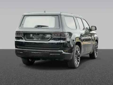 More photos of 2023 Jeep Grand Wagoneer Series II at Zeigler Chrysler Dodge Jeep Ram of Grandville, MI