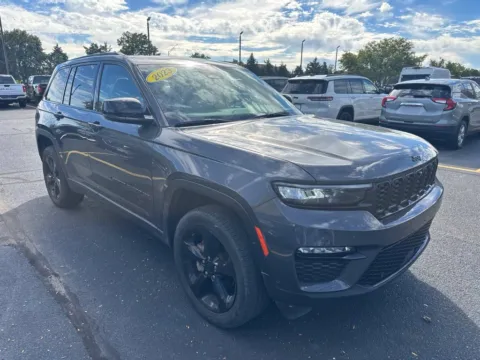Photos of 2023 Jeep Grand Cherokee Limited for sale in Grandville, MI at Zeigler Chrysler Dodge Jeep Ram of Grandville