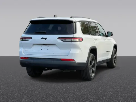 More photos of 2023 Jeep Grand Cherokee L Altitude X at Zeigler Chrysler Dodge Jeep Ram of Grandville, MI