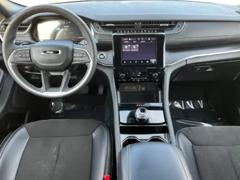More photos of 2023 Jeep Grand Cherokee L Altitude at Zeigler Chrysler Dodge Jeep Ram of Grandville, MI
